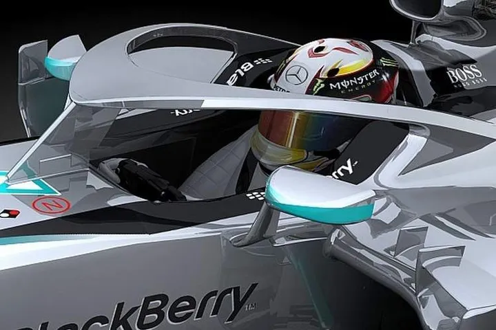 cloced cockpit halo F1