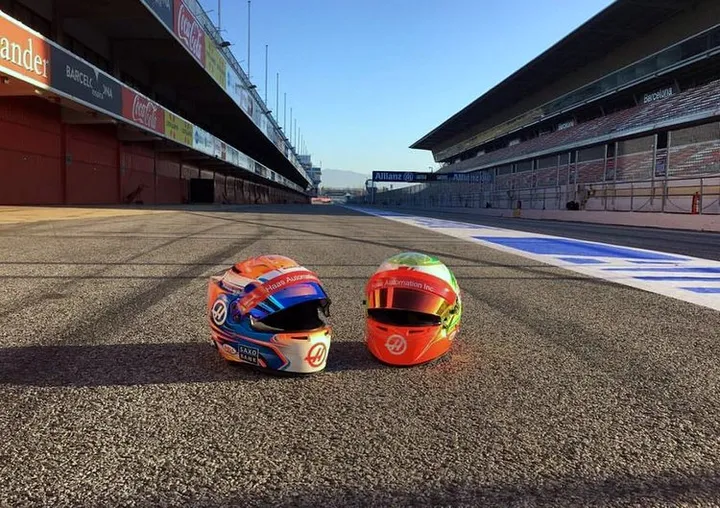 Grosjean Gutierrex=z helmets Barcelona F1 test