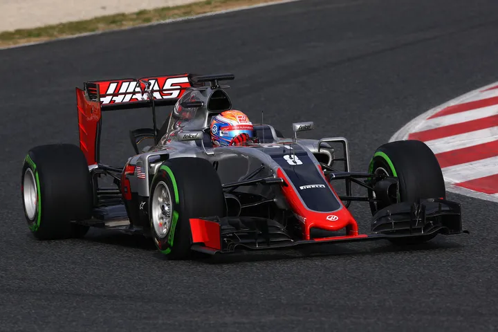 F1+Testing+Barcelona+Day+One+Haas--grosjean