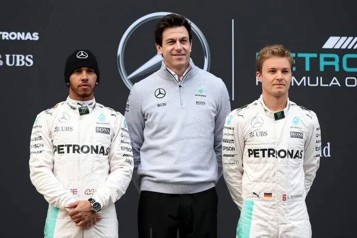 wolff rosberg hamilton F1+Testing+Barcelona+Day+One-hamilton-wolff-rosberg