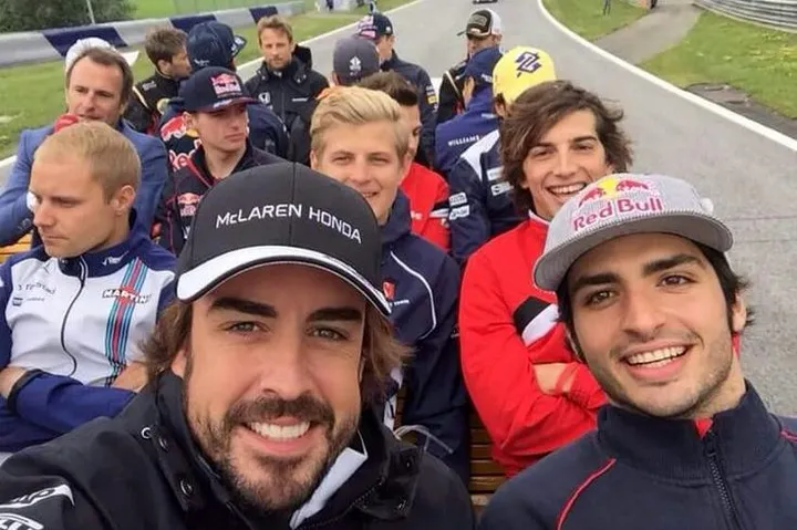 F1 drivers selfies