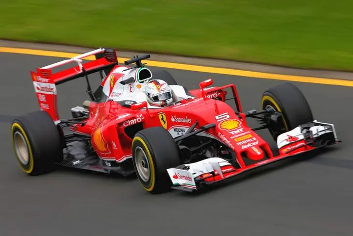 Australian+F1+Grand+Prix+Qualifying+Vettel-001