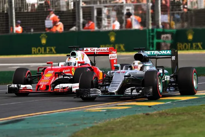 Australian+F1+Grand+Prix+Vettel+Hamilton