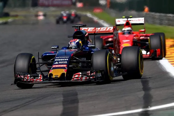f1-vettel-impressed-with-verstappen-3