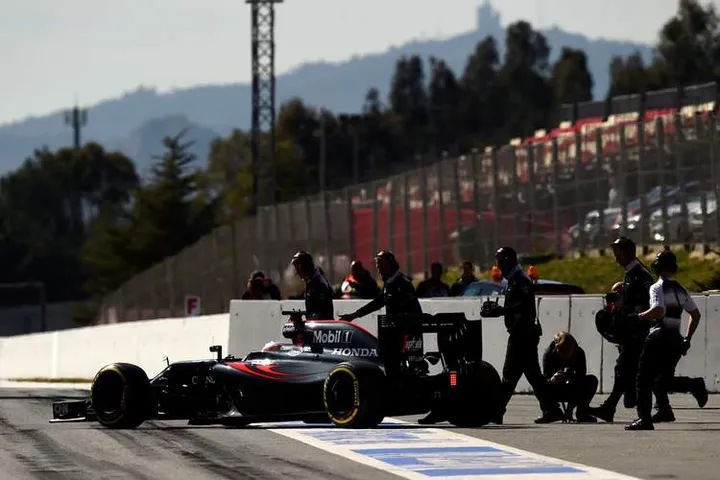 Fernando+Alonso+F1+Testing+Barcelona+Day+One+ZSEeRLJ6HIox
