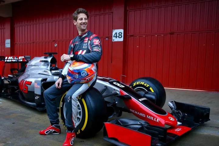 Romain+Grosjean+F1+Testing+Barcelona+Day+One+mb864PHF-icx