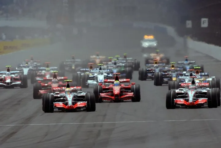 unitedstatesgrandprix_indianapolis_start_2007_2