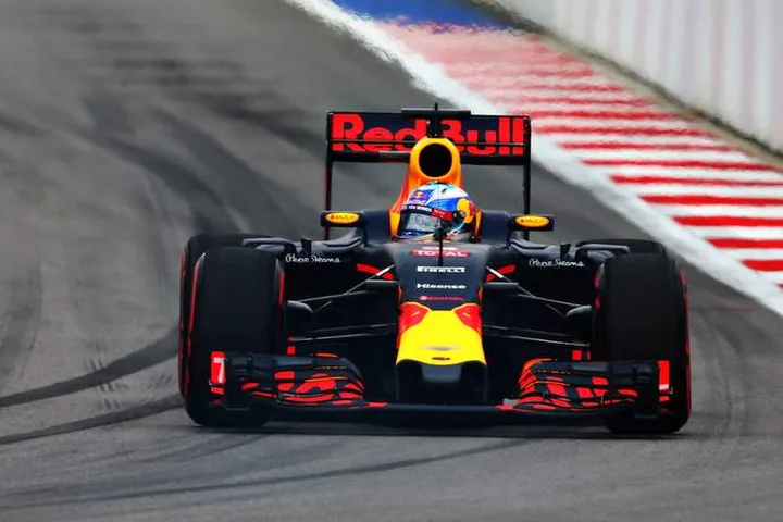 Daniel+Ricciardo+F1+Grand+Prix+Russia+Qualifying+sGeuMlr4_EXx