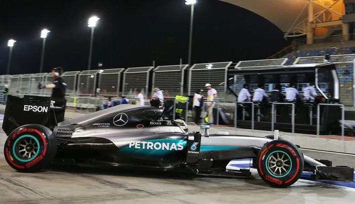 Hamilton Mercedes Bahrain qualifying