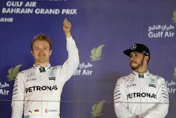 Nico+Rosberg+Lewis+Hamilton+F1+Grand+Prix+cyL0f9CMNEbx-001