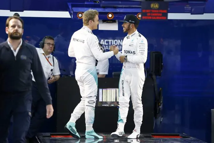  Lewis Hamilton Nico Rosberg