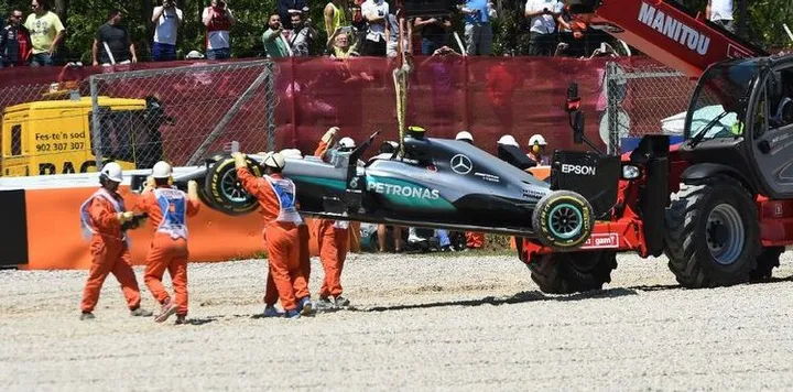 Rosberg Hamilton crash