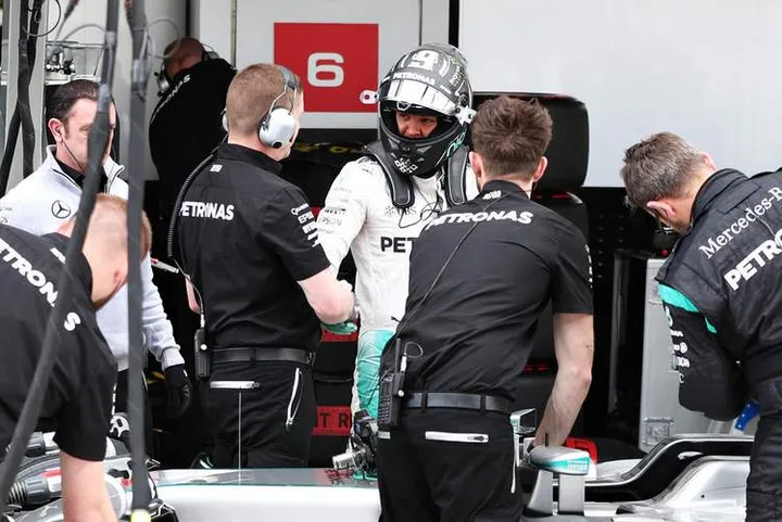 Nico+Rosberg+F1+Grand+Prix+Russia+Qualifying+qP8MNOvmMQox