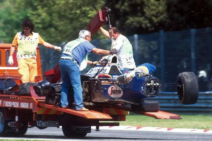 Senna Imola Crash