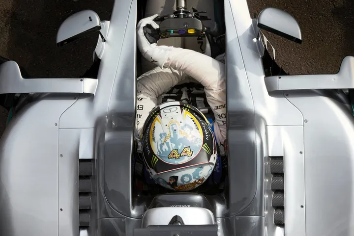 hamilton Mercedes Baku