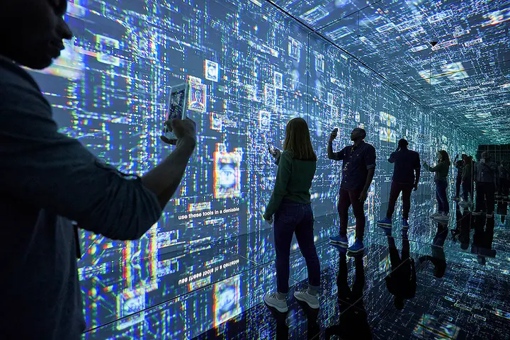 Visitor's Guide &amp; History of the International Spy Museum