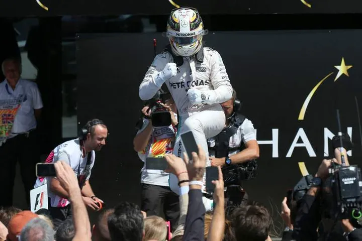 Lewis-Hamilton-wins-British-Grand-Prix (1)