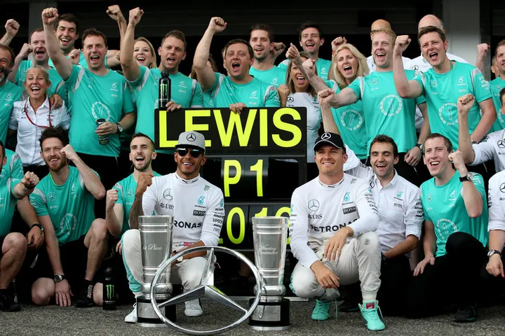 Nico+Rosberg+F1+Grand+Prix+Germany+v1dBPk7uzvIx (1)