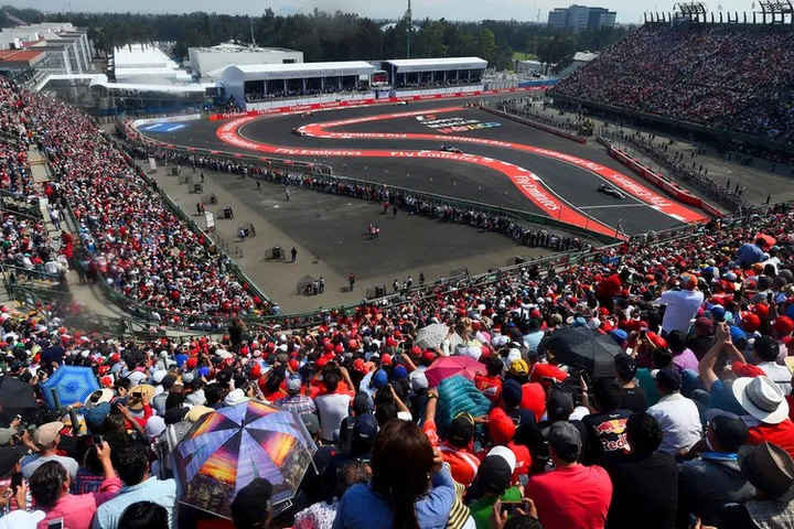 f1 grand prix of mexico fans