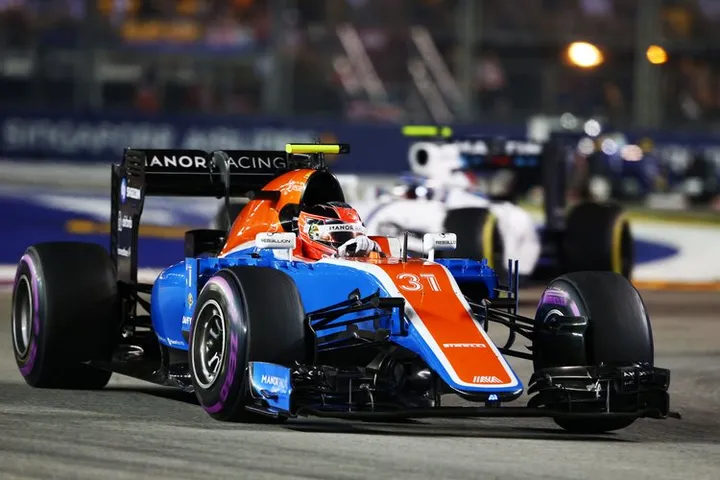 Esteban Ocon (FRA) Manor Racing MRT05. 18.09.2016. Formula 1 World Championship, Rd 15, Singapore Grand Prix, Marina Bay Street Circuit, Singapore, Race Day.