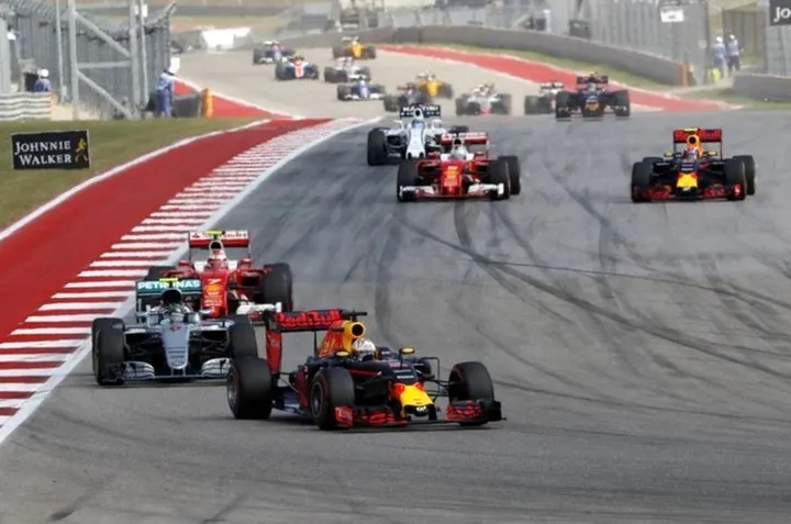 Rosberg ricciardo Austin race