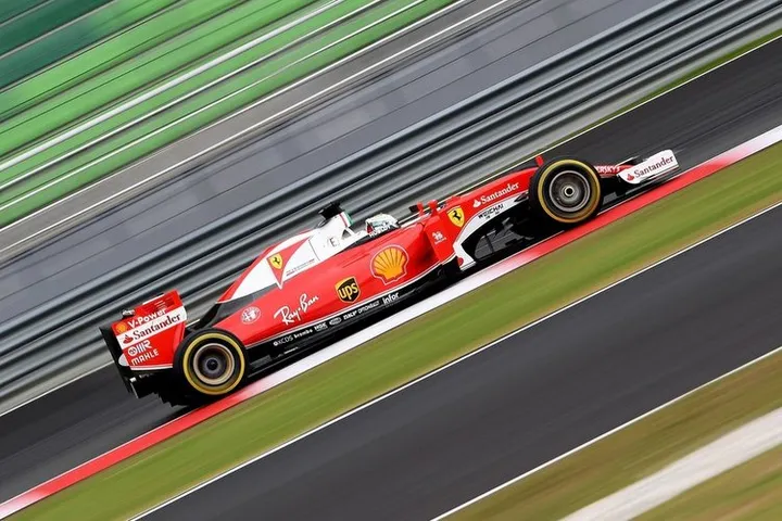 vettel ferrari sepang