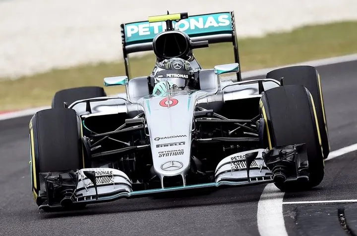 rosberg sepang Mercedes