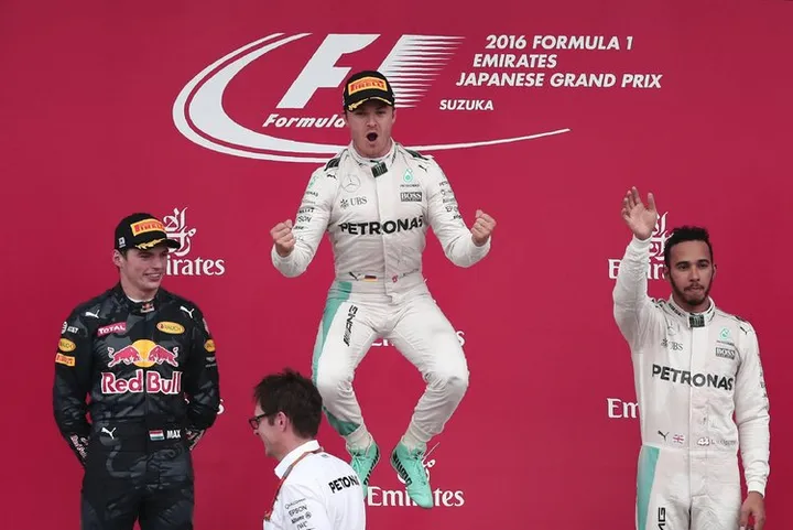 Rosberg Verstappen Hamilton podium Suzuka