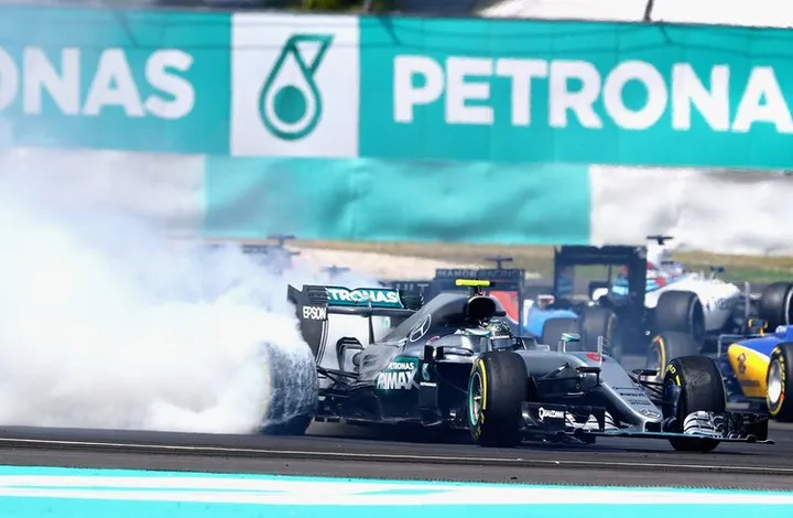 f1grandprixofmalaysia4_128pucuf9x-1