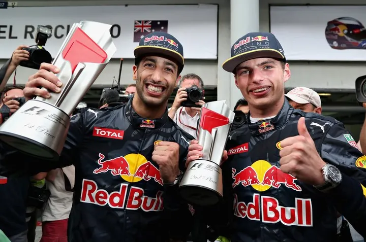 KUALA LUMPUR, MALAYSIA - OCTOBER 02: Daniel Ricciardo of Australia and Red Bull Racing celebrates with Max Verstappen of Netherlands and Red Bull Racing after their 1-2 finish during the Malaysia Formula One Grand Prix at Sepang Circuit on October 2, 2016 in Kuala Lumpur, Malaysia. (Photo by Mark Thompson/Getty Images) // Getty Images / Red Bull Content Pool // P-20161002-01430 // Usage for editorial use only // Please go to www.redbullcontentpool.com for further Brundle: Ricciardo never seemed to be the same driver again. //