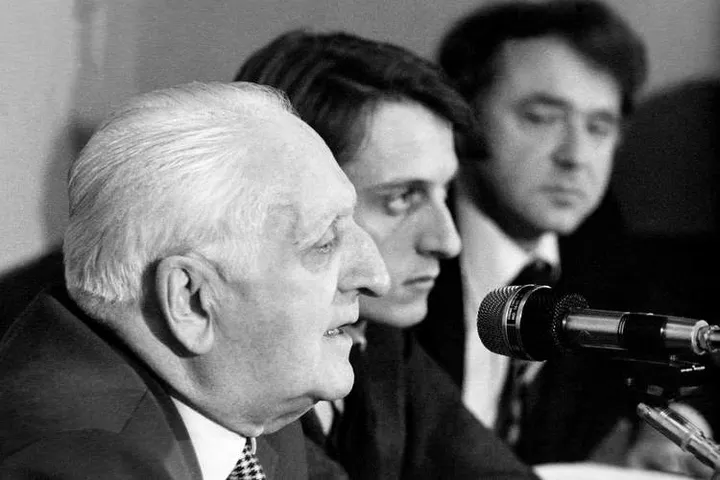originale news enzo ferrari 001