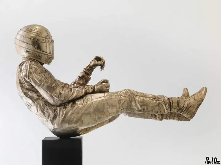 ayrton senna statue paul oz 21 dec 18 12 22 09 pm