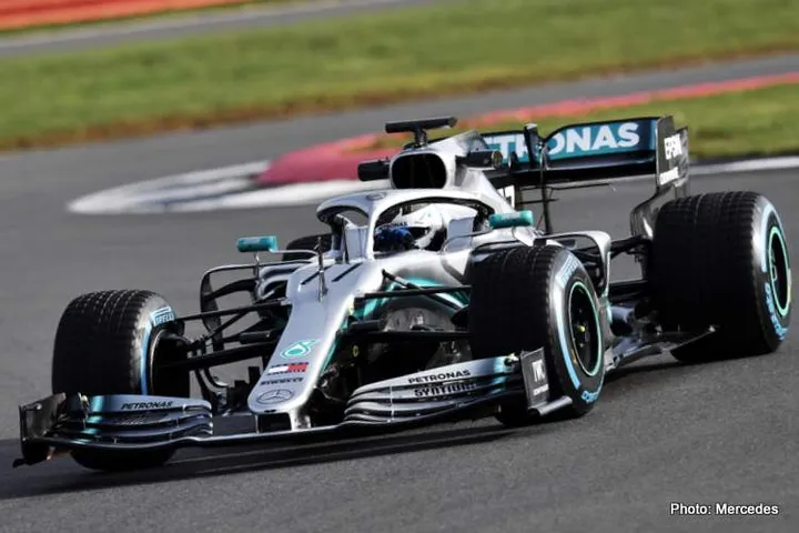 hamilton mercedes 2019 launch