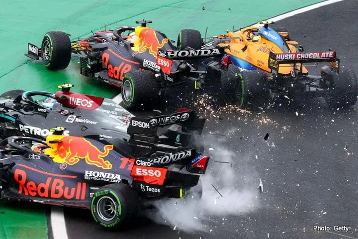 -max-verstappen-valtteri-bottas_5465531
