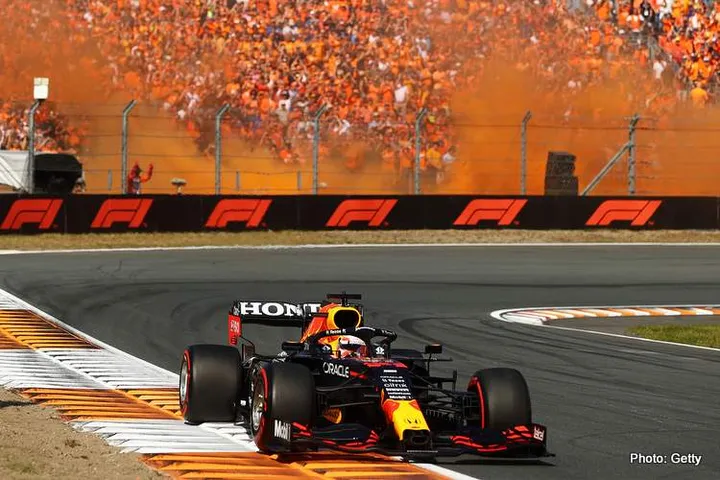 Verstappen wins 2021 Dutch grand prix orange army f1 fans