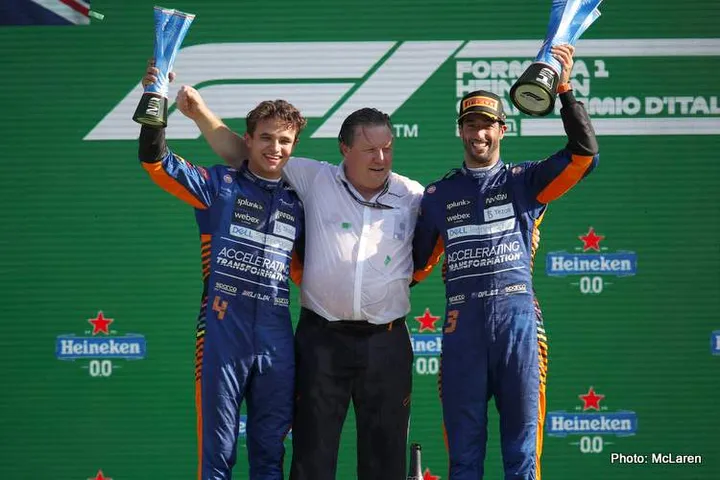 zak brown mclaren norris ricciardo
