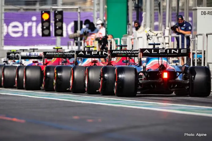 alpine qualifying pitlane technical directive