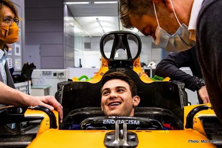 pato o'ward seat fitting McLaren