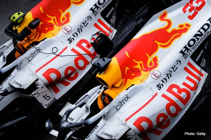 red bull verstappen honda 001