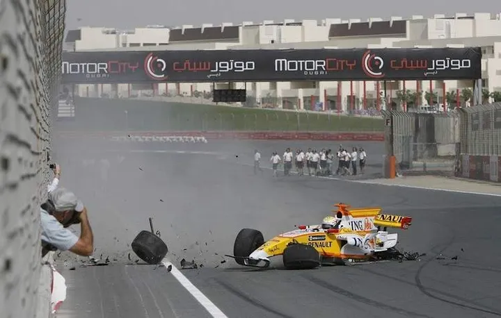ben sulayem crash 2010 renault f1 car dubai autodrome