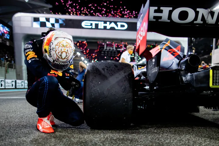 Verstappen-Vertragsgespräche erinnern an Vettel | F1-Insider.com