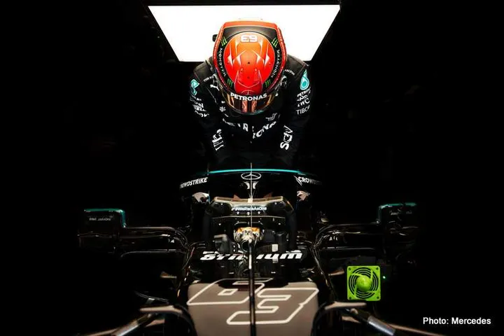 george russell mercedes 2022