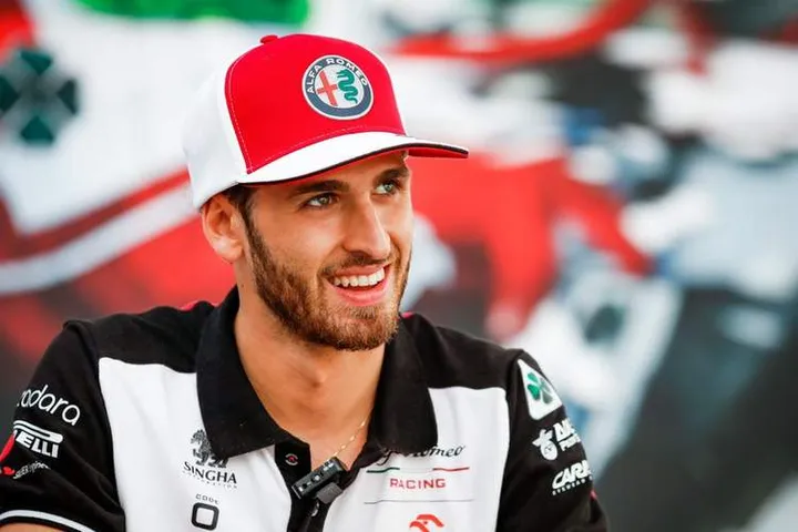antonio giovinazzi haas 2022