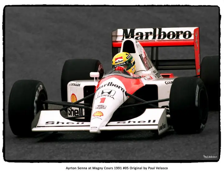 Ayrton-Senna F1 historic photo