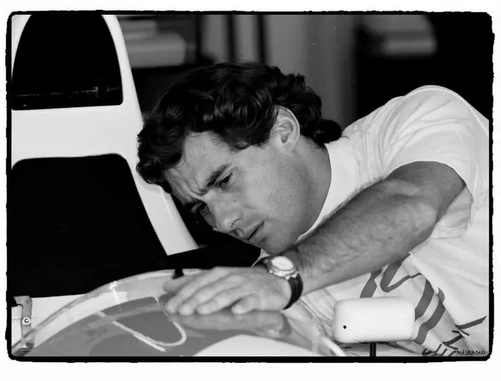 Ayrton-Senna F1 historic photo