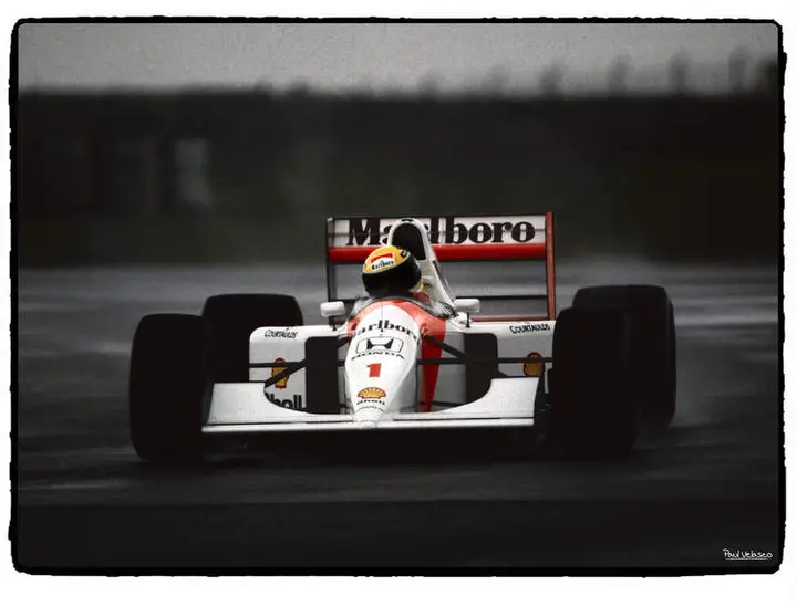 Ayrton-Senna F1 historic photo