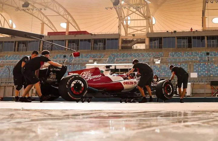 f1 alfa romeo bahrain test