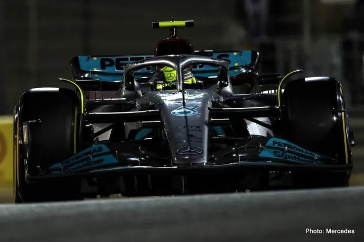 Lewis Hamilton bahrain FP2 f1 2022