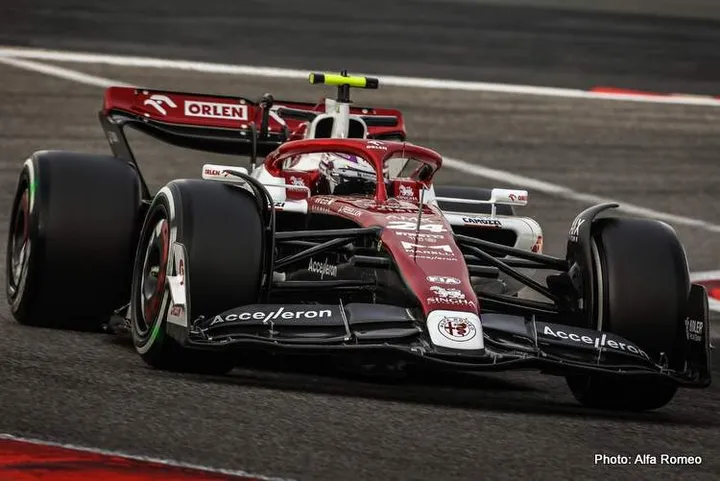 zhou bahrain test 2022