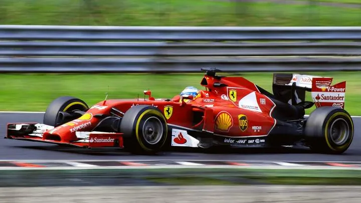 racer alonso ferrari